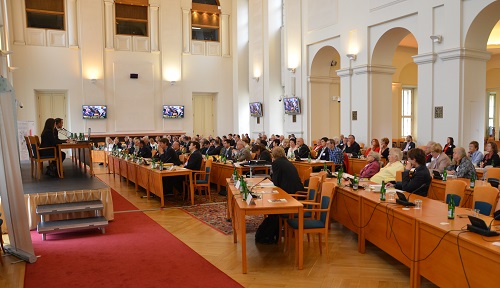 Konferenz der Landesversammlung im gro=en Saal des Außenministeriums - Foto: tra