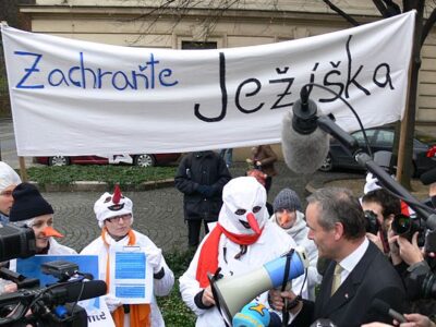 Foto: Demonstration zur "Rettung des Christkinds" - Bild: Commservis/Wiki