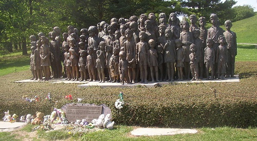 Foto: Denkmal für die Kinder von Lidice - Bild: Archiv