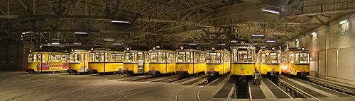 Foto: Historische Stuttgarter Straßenbahnen im Depot - Bild: Commons/Hd pano, CC BY-SA 3.0 de