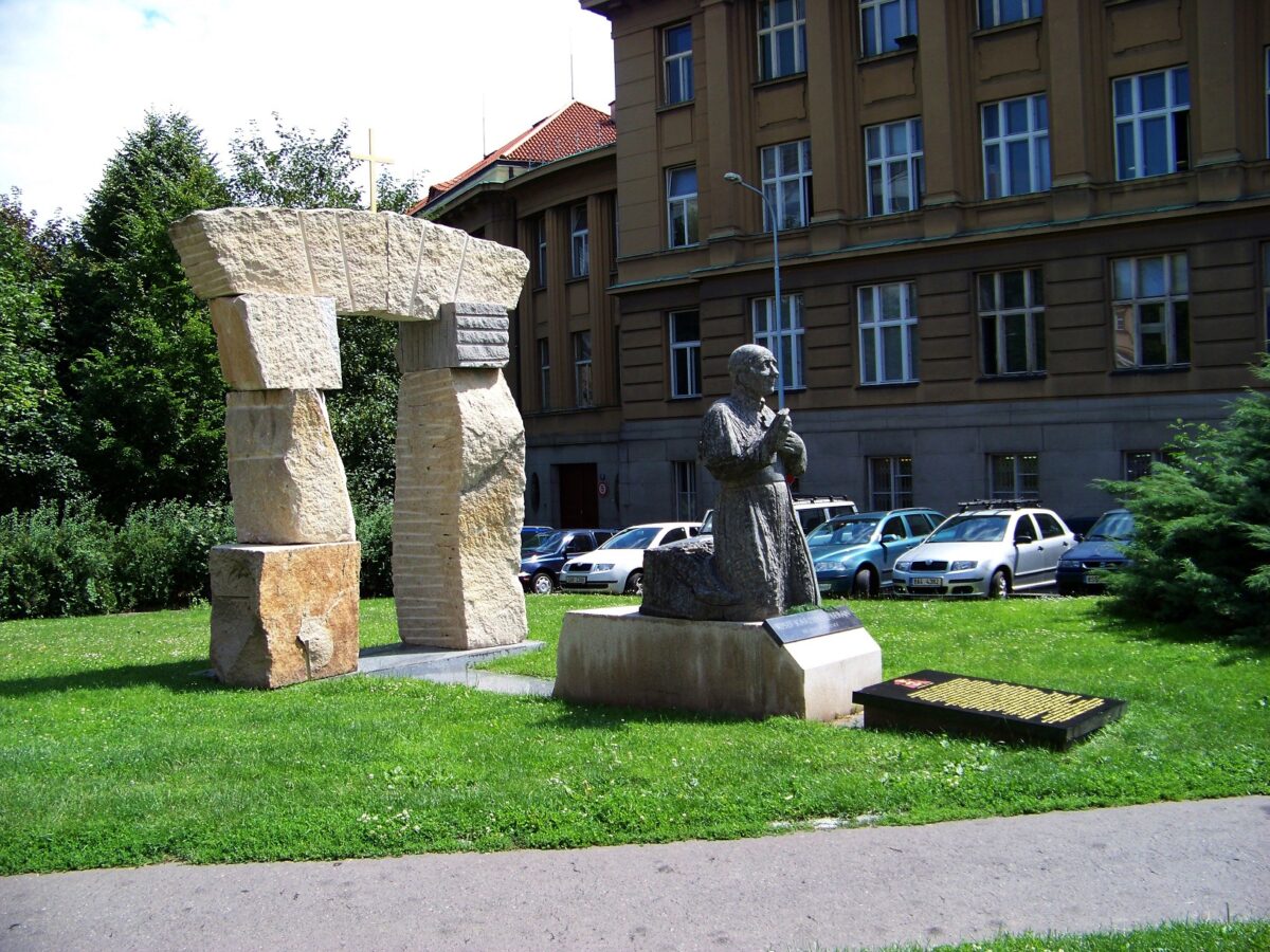 Foto: Josef Beran Denkmal in Prag - Bild: Wikimedia Commons/ŠJů, CC BY-SA 3.0