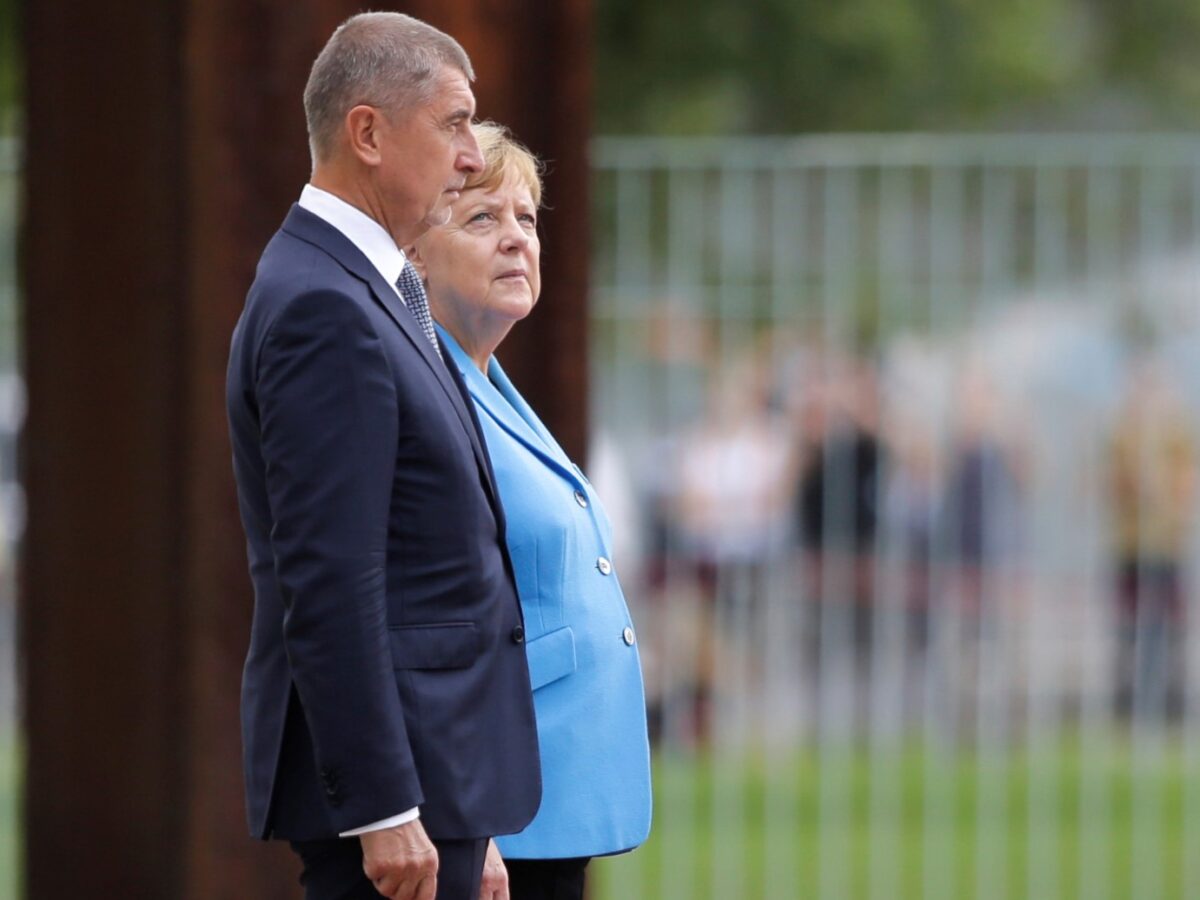 Tschechiens Premier Babiš bei seiner deutschen Amtskollegin Merkel in Berlin / ČTK/AP/Markus Schreiber