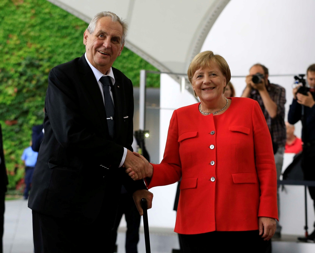Zeman und Merkel in Berlin / ČTK/ABACA/AA/ABACA