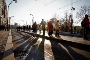 Im Jahr 2018 wehte die tschechische Trikolore häufig und an ganz verschiedenen Gedenktagen. Hier a 17.11. zum Tag des Kampfes für Freiheit und Demokratie / Foto: Peggy Lohse