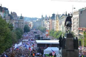 Die Großdemonstration Anfang Juni in Prag - Foto: Tomáš Randýsek