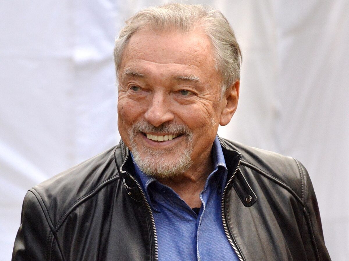 Karel Gott 2017 - Foto: David Sedlecký, Wikimedia Commons, CC BY-SA 4.0 https://creativecommons.org/licenses