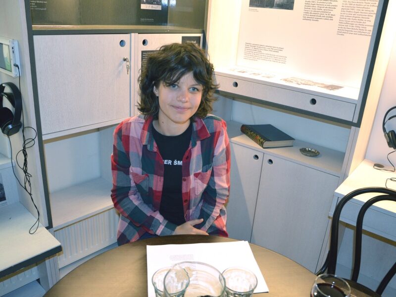 Verena Mermer bei einer Lesung im Prager Literaturhaus deutschsprachiger Autoren - Foto: LandesEcho-Archiv