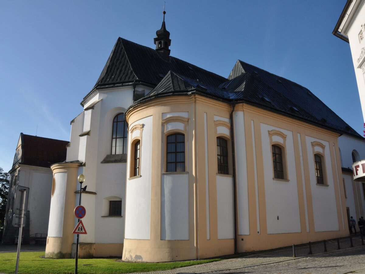 Kirche der Maria Verkündigung in Mährisch Schönberg - Foto: Ben Skála, Šumperk-kostel-Zvěstování-P-Marie2012a, CC BY-SA 3.0
