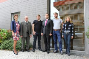 Das neue Präsidium der LV: Hana Slížová, Hans D. Korbel, Milan Neužil, Martin Dzingel, Michal Urban, Petra Laurin (v.l.). Auf dem Bild fehlt Marie Rončka, die in Abwesenheit gewählt wurde. Foto: Manuel Rommel