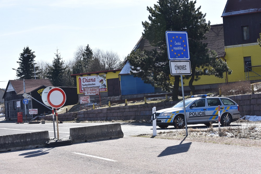 Die deutsch-tschechische Grenze wird wieder etwas durchlässiger. Foto: Egbert Kamprath