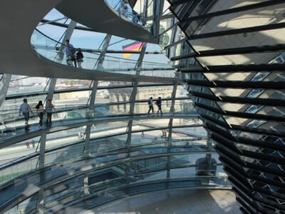 In der Kuppel des Berliner Reichstagsgebäudes - Foto: Manuel Rommel