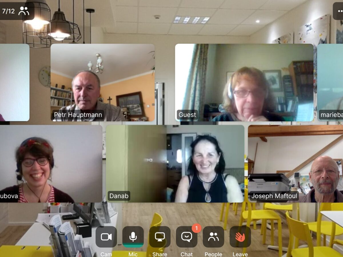 Im virtuellen Klassenzimmer geht das Deutschlernen fast genauso gut. Foto: Manuel Rommel