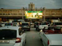 Art Parking am Prager Güterbahnhof Žižkov zeigt Filme, Theateraufführungen und Konzerte - Foto: Art Parking/Jan Hromadko