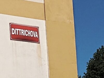 In Schönlinde (Krásná Lípa) hängt bereits das neue Schild der Dittrich-Straße. Foto: privat