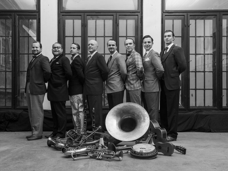 Das Prager Synkopische Orchester spielt im Alten Kino von Steinschönau (Kamenický Šenov), Foto: Lípa Musica