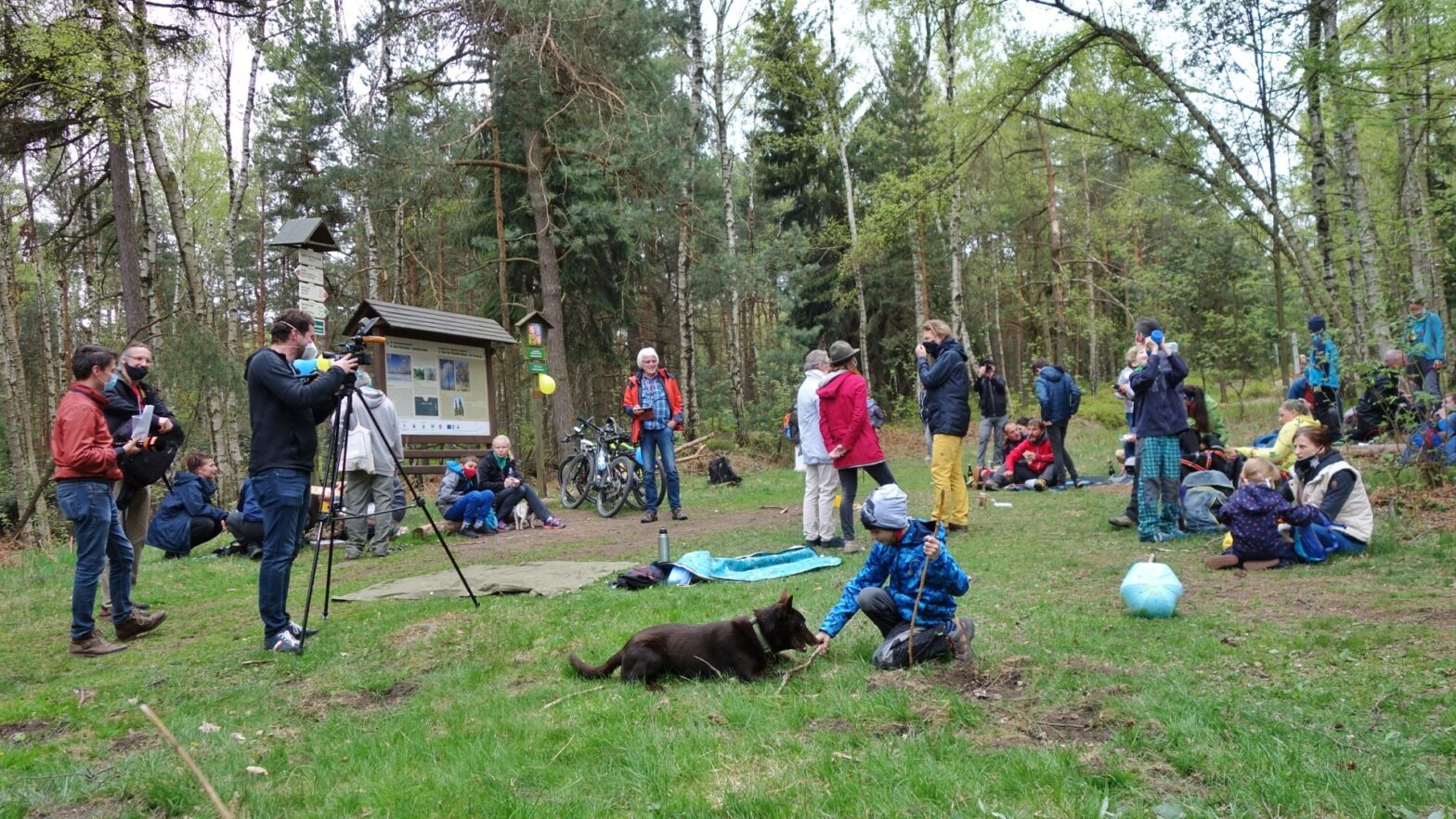 An der Grenze bei Eiland (Ostrov) entstand ein deutsch-tschechischer Picknickplatz, Foto: www.lubiger-weltsichten.de