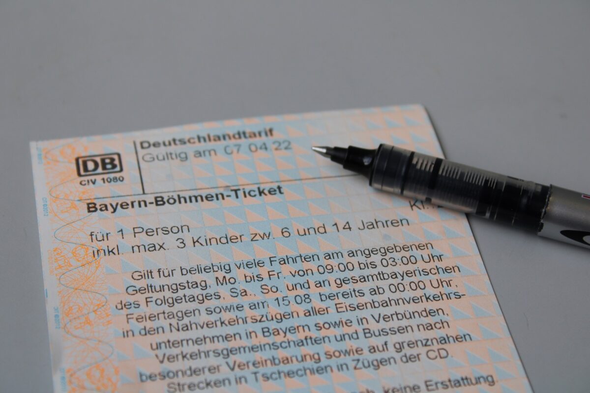 Das Bayern-Böhmen Ticket ist ideal für Entdeckungsreisen in der Grenzregion. Foto: Tobias Eisch