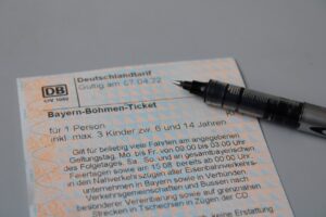 Das Bayern-Böhmen Ticket ist ideal für Entdeckungsreisen in der Grenzregion. Foto: Tobias Eisch