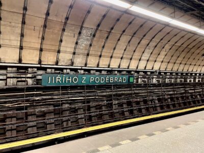 Metro-Station Jiřího z Poděbrad. Foto: Kseniia Pulargina