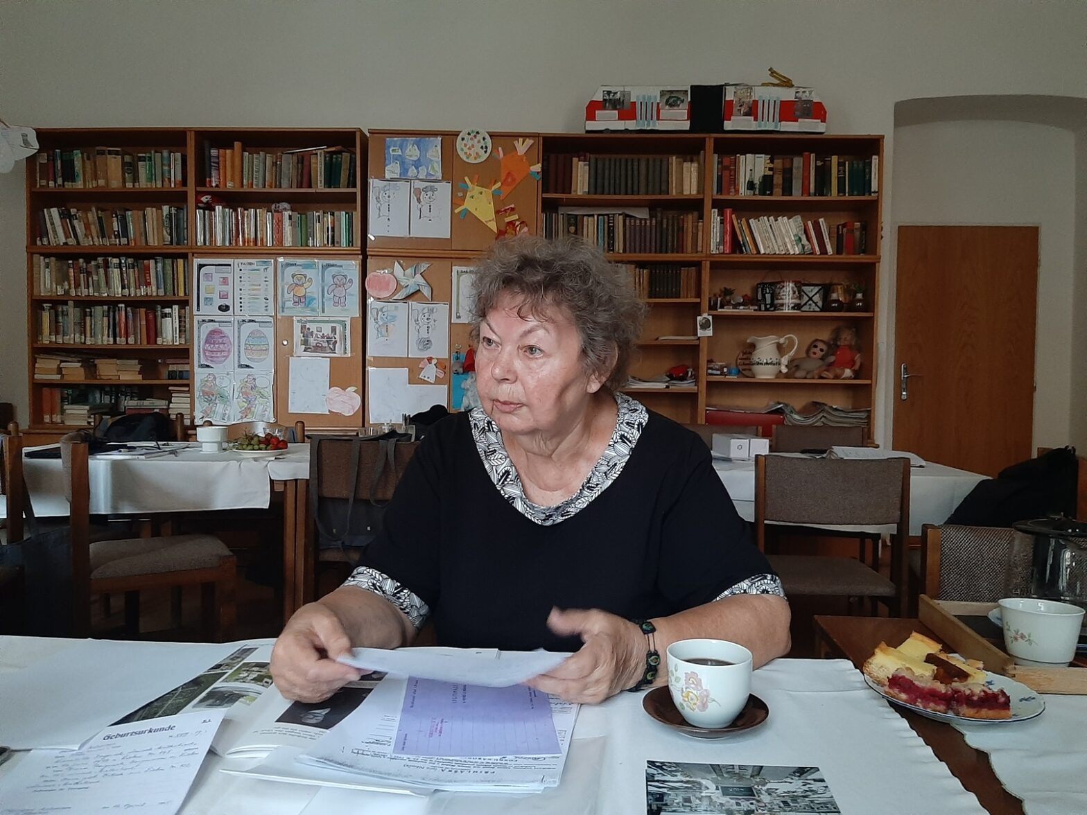 Im Brünner Begegnungszentrum erzählt Lieselotte Procházková aus ihrem Leben. Foto: Ilyas Zivana