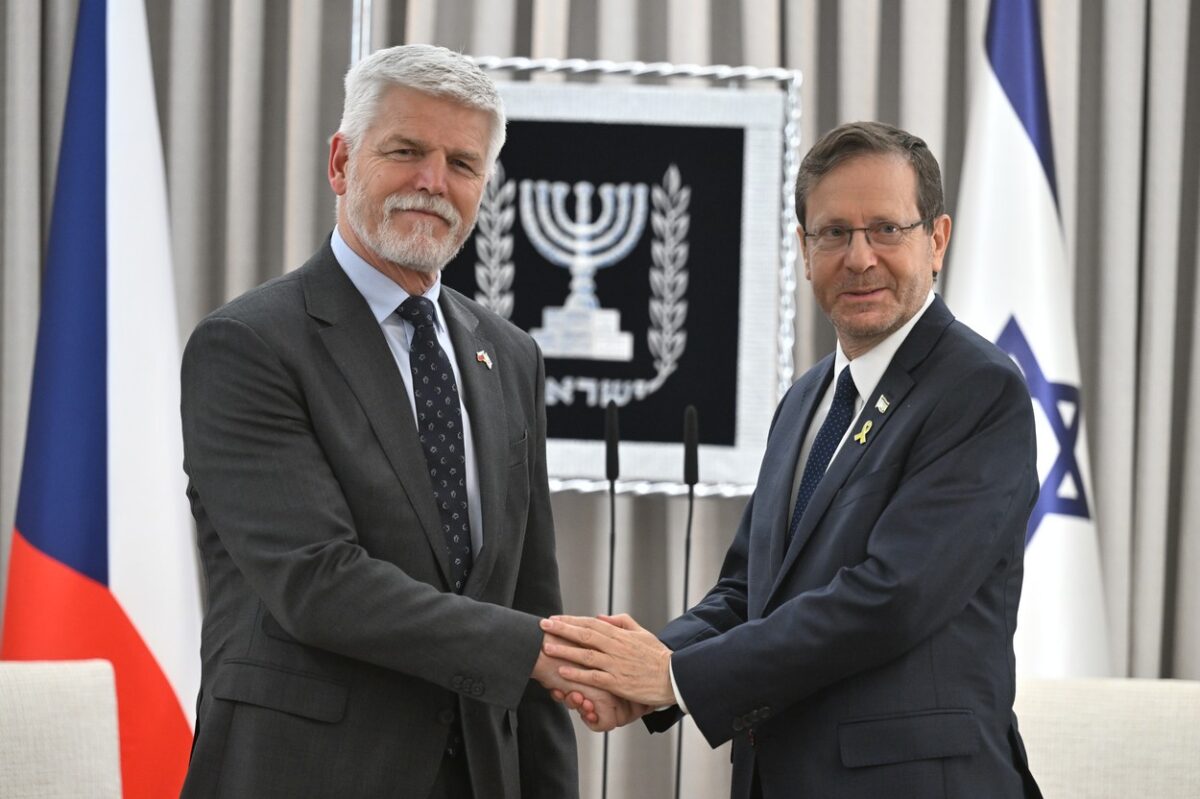 Präsident Pavel mit seinem Amtskollegen Jitzchak Herzog in Israel. Foto: ČTK / Říhová Michaela