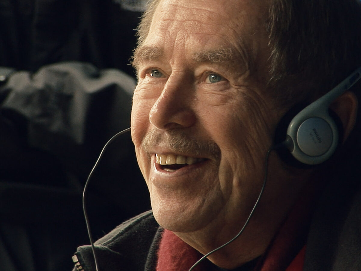 Václav Havel in Petr Jančáreks Dokumentarfilm ’’Tady Havel, slyšíte mě?“ (auf Deutsch etwa: Hier Havel, hören Sie mich?) Foto: Endorfilm / Jiří Konečný