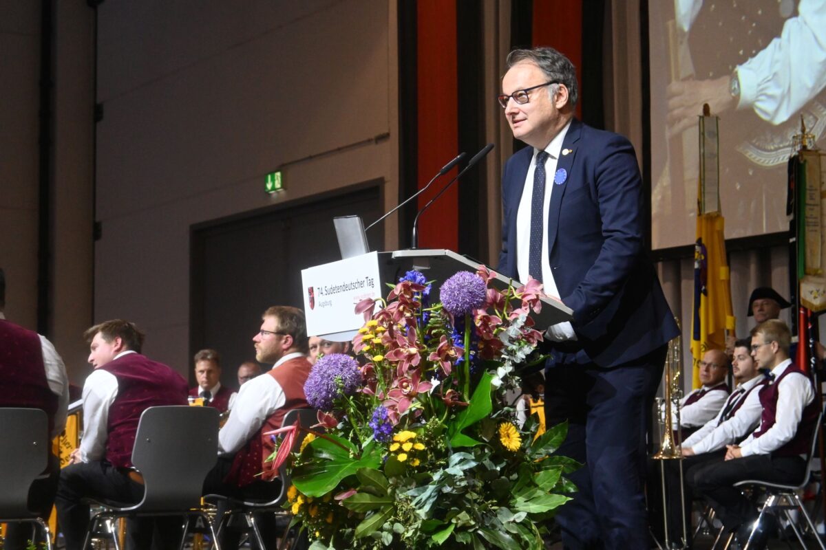 Tschechiens Botschafter Tomáš Kafka auf dem Sudetendeutschen Tag 2024 in Augsburg. Foto: Manuel Rommel