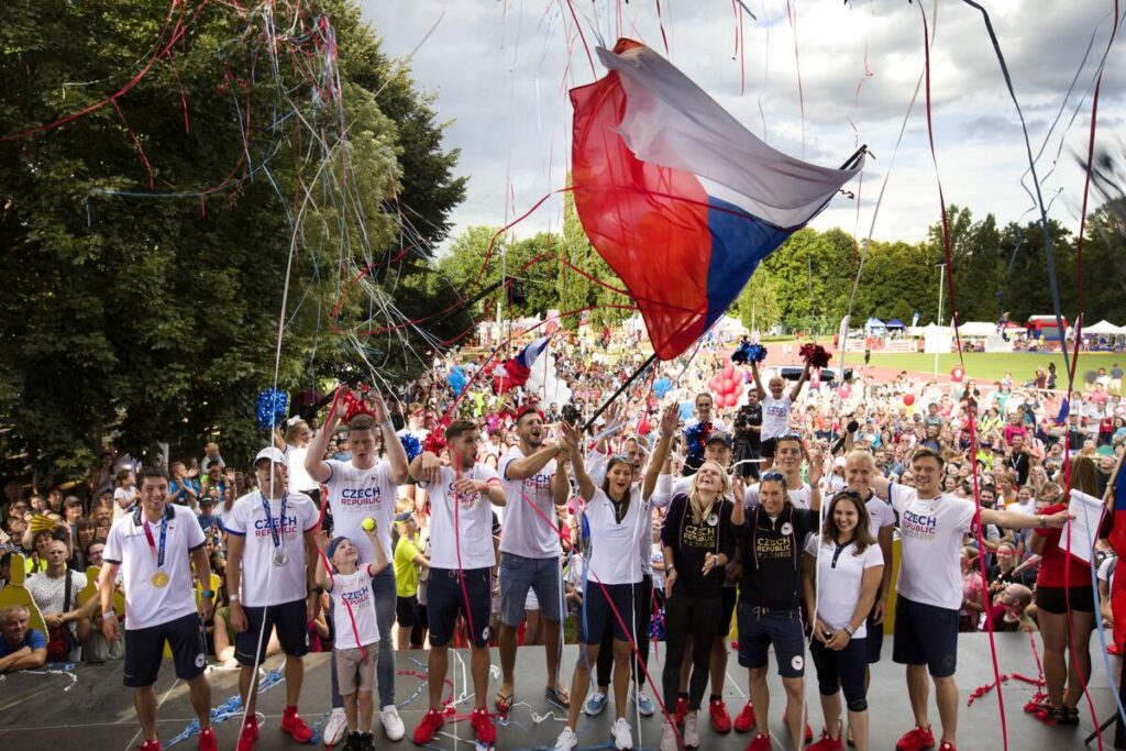 Ein vielseitiges Sport- und Kulturprogramm sowie der Empfang prominenter Athleten prägen das Olympiafestival am Mostsee. Foto: Tschechisches Olympisches Komitee.