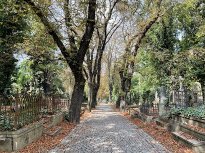 Allerseelen: ein Ausflug auf die Friedhöfe in Žižkov und Vinohrady