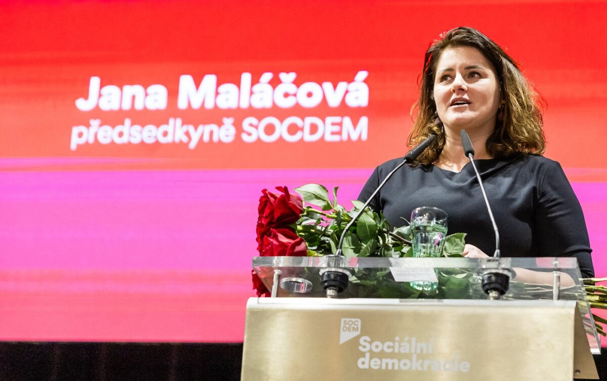 Die neue Parteivorsitzende der Sozialdemokraten, Jana Maláčová, bei ihrer Antrittsrede während des Parteitages vergangenes Wochenende in Königgrätz (Hradec Králové). Foto: MARTIN VESELÝ / MFDNES + LN / Profimedia