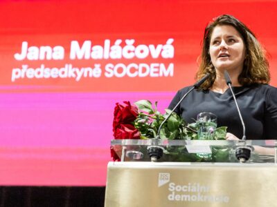 Die neue Parteivorsitzende der Sozialdemokraten, Jana Maláčová, bei ihrer Antrittsrede während des Parteitages vergangenes Wochenende in Königgrätz (Hradec Králové). Foto: MARTIN VESELÝ / MFDNES + LN / Profimedia