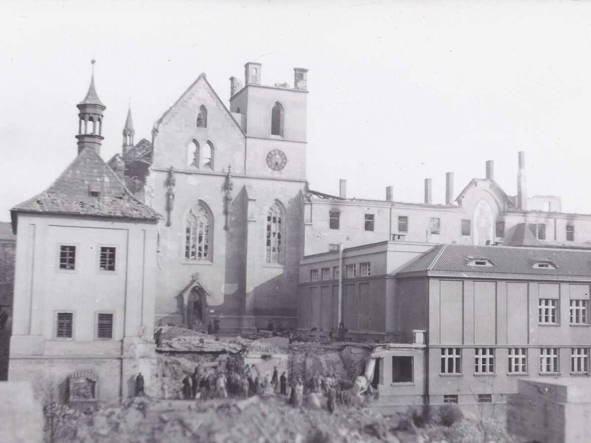 Luftangriff Prag 1945 Bombardierung
