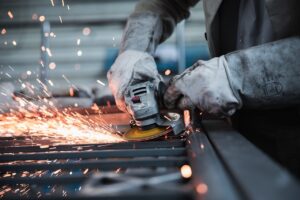Illustrationsfoto: Die tschechische Wirtschaft ist 2024 um 1,0 Prozent gewachsen, auch wenn die Industrie schwächelte. Foto: Pixabay