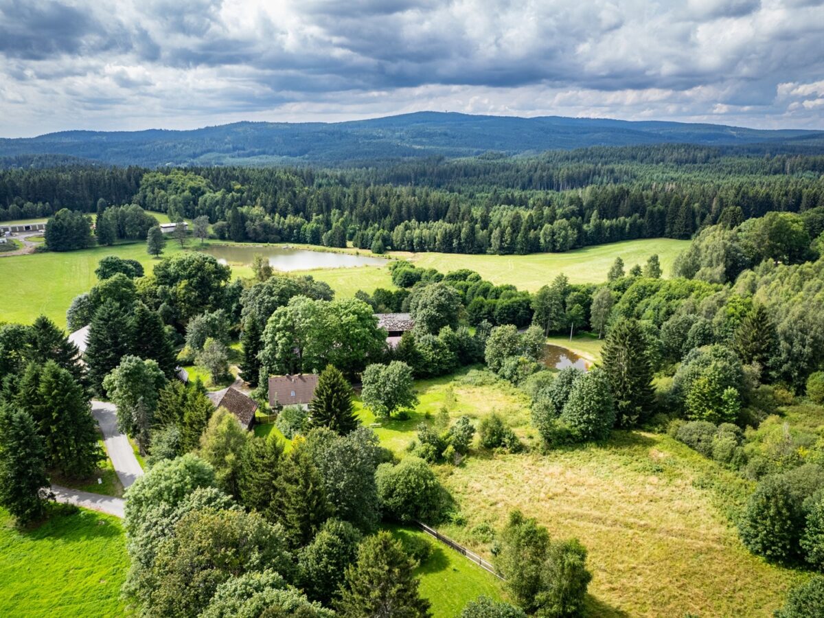 Die erste Begegnung der Veranstaltungsreihe führt am Samstag, den 26. April 2025, nach Altfürstenhütte (Stará Knížecí Huť). Foto: Facebook/ Česko-bavorský spolek přátelství a spolupráce