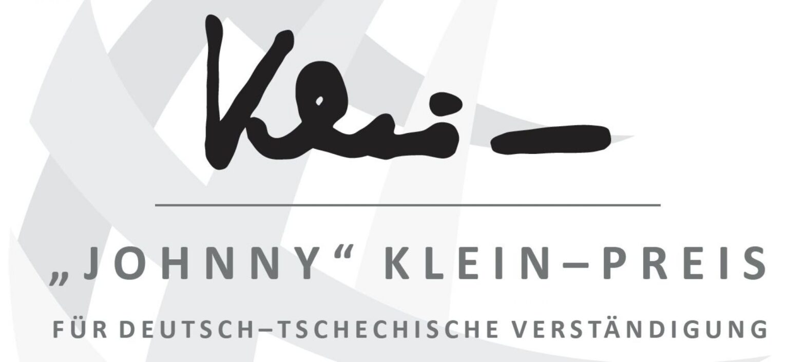 Der „Johnny“-Klein-Preis für die deutsch-tschechische Verständigung wird seit 2016 zur Würdigung des Lebenswerks von Hans „Johnny“ Klein vergeben.
