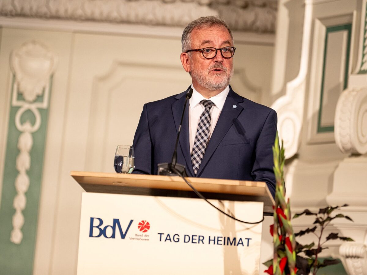 Dr. Bernd B. Fabritius ist seit 2014 Präsident des Bunds der Vertriebenen. Foto: Fabian Sommer / DPA / dpa Picture-Alliance via AFP / Profimedia