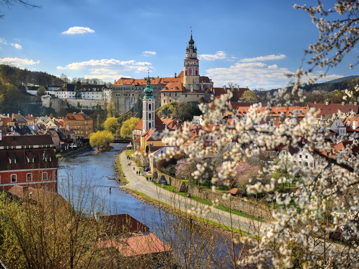 Am Samstag, den 5. April, öffnen die Burgen und Schlösser in Tschechien wieder ihre Pforten. Im Bild: Böhmisch Krummau (Český Krumlov). Foto: Archiv NPÚ/ fotgrafie Libora Sváčka