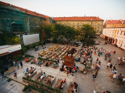 Kasárna Karlín in Prag feiert Wiedereröffnung