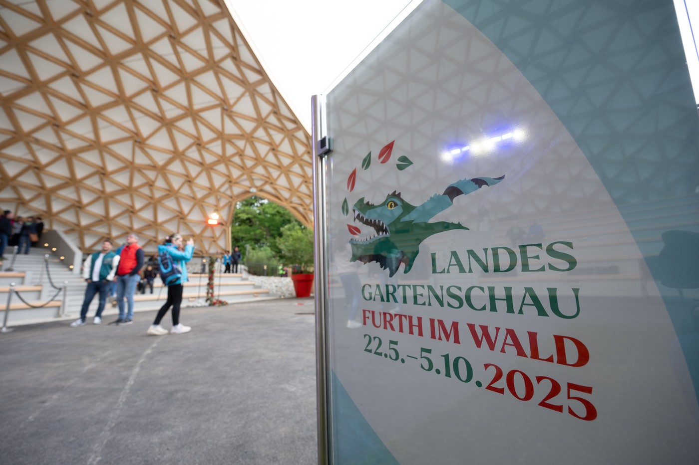 Bis zum 5. Oktober findet in Furth im Wald die Landesgartenschau statt. Auch ein deutsch-tschechisches Programm ist geplant. Foto: ČTK / DPA / Armin Weigel
