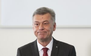 Bitcoin-Affäre: Weil er die Bitcoin-Spende eines Drogen-Kriminellen angenommen hat, ist Tschechiens Justizminister Pavel Blažek (ODS) am vergangenen Freitag zurückgetreten. Foto: LADISLAV KŘIVAN / MFDNES + LN / Profimedia