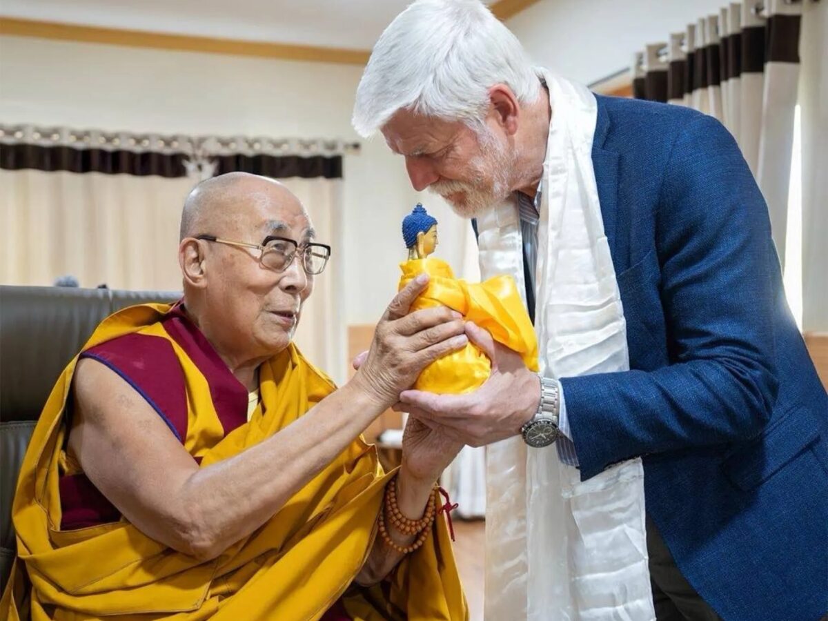 Tschechiens Präsident Petr Pavel gratulierte dem Dalai Lama Ende Juli zu dessen 90. Geburtstag.