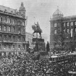 Demonstration am 28. Oktober 1918 auf dem Wenzelsplatz in Prag