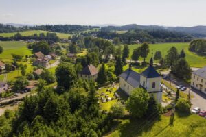 Luftaufnahme von Schreibersdorf (Písečná) im Kreis Wildenschwert (Ústí nad Orlicí).