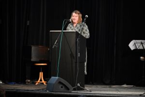 Susanne Lindsay, die Leiterin der Kulturabteilung der Deutschen Botschaft Prag, zu Gast bei der Kulturellen Großveranstaltung der deutschen Minderheit 2025 in Reichenberg.
