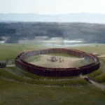 Visualisierung des neu entdeckten Rondells in Königgrätz (Hradec Králové), Tschechien – Das prähistorische Bauwerk mit einem Durchmesser von rund 90 Metern ist der 13. Fund dieser Art in der Region Oberböhmen.
