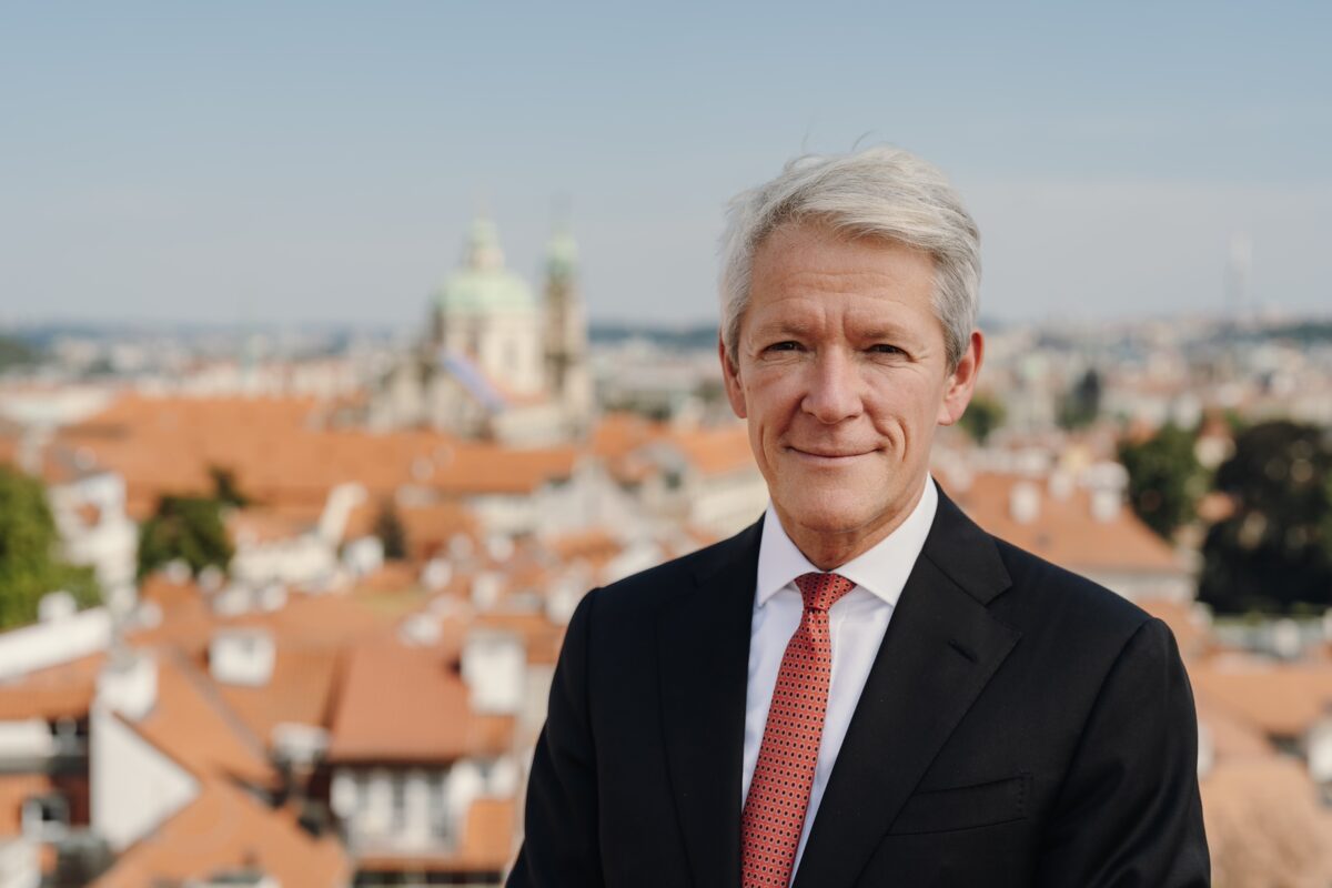 Peter Reuss ist seit Oktober 2025 neuer deutscher Botschafter in Tschechien.