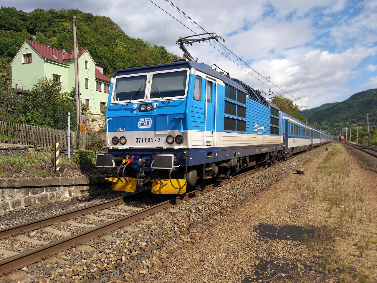 Von den Bauarbeiten im deutschen Schienennetz sind auch die Tschechischen Bahnen betroffen, welche die Strecke zwischen Prag und Hamburg bedienen.