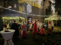 Bereits im letzten Jahr stimmte der Adventsmarkt der katholischen Pfarrei Prag auf die Weihnachtszeit ein.