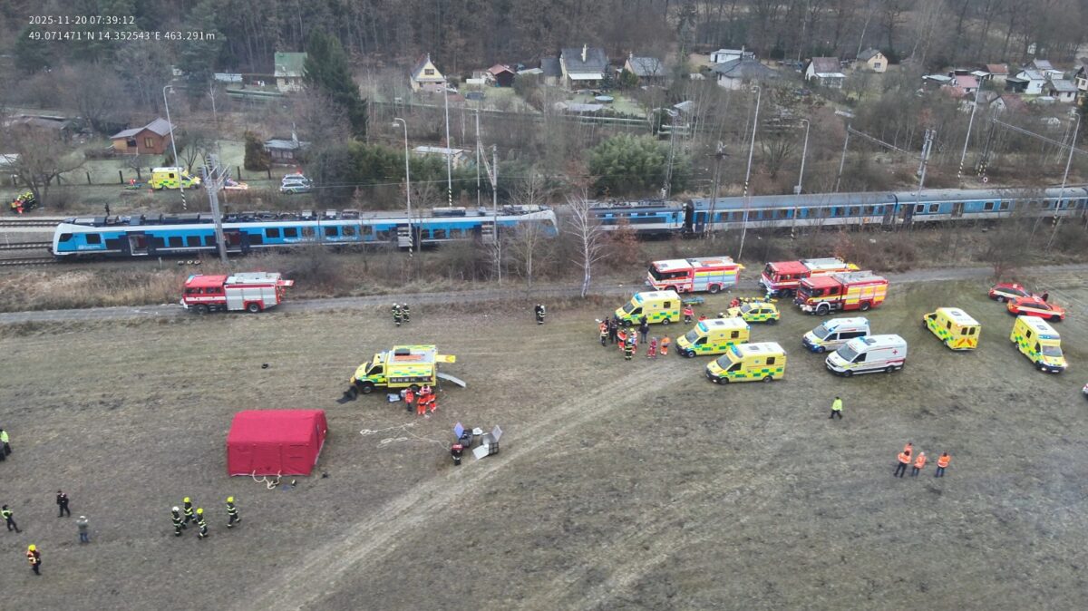 Am Donnerstagmorgen kam es in der Nähe von Budweis zu einem schweren Zugunglück mit über 50 Verletzten.