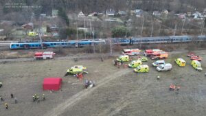 Am Donnerstagmorgen kam es in der Nähe von Budweis zu einem schweren Zugunglück mit über 50 Verletzten.